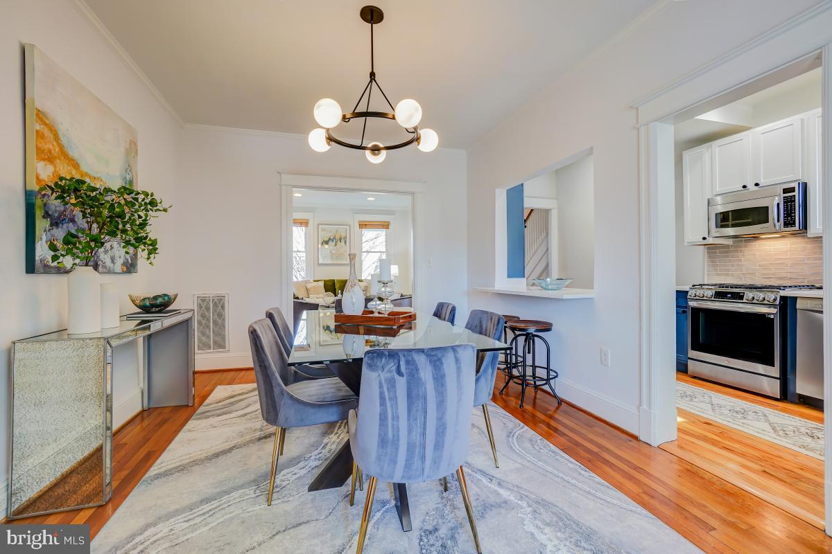 4914 Illinois Ave NW