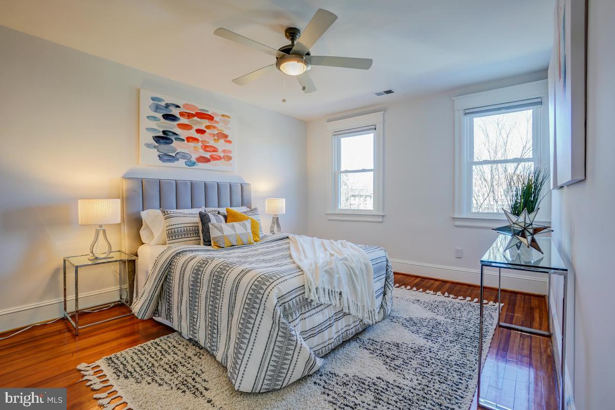 4914 Illinois Ave NW