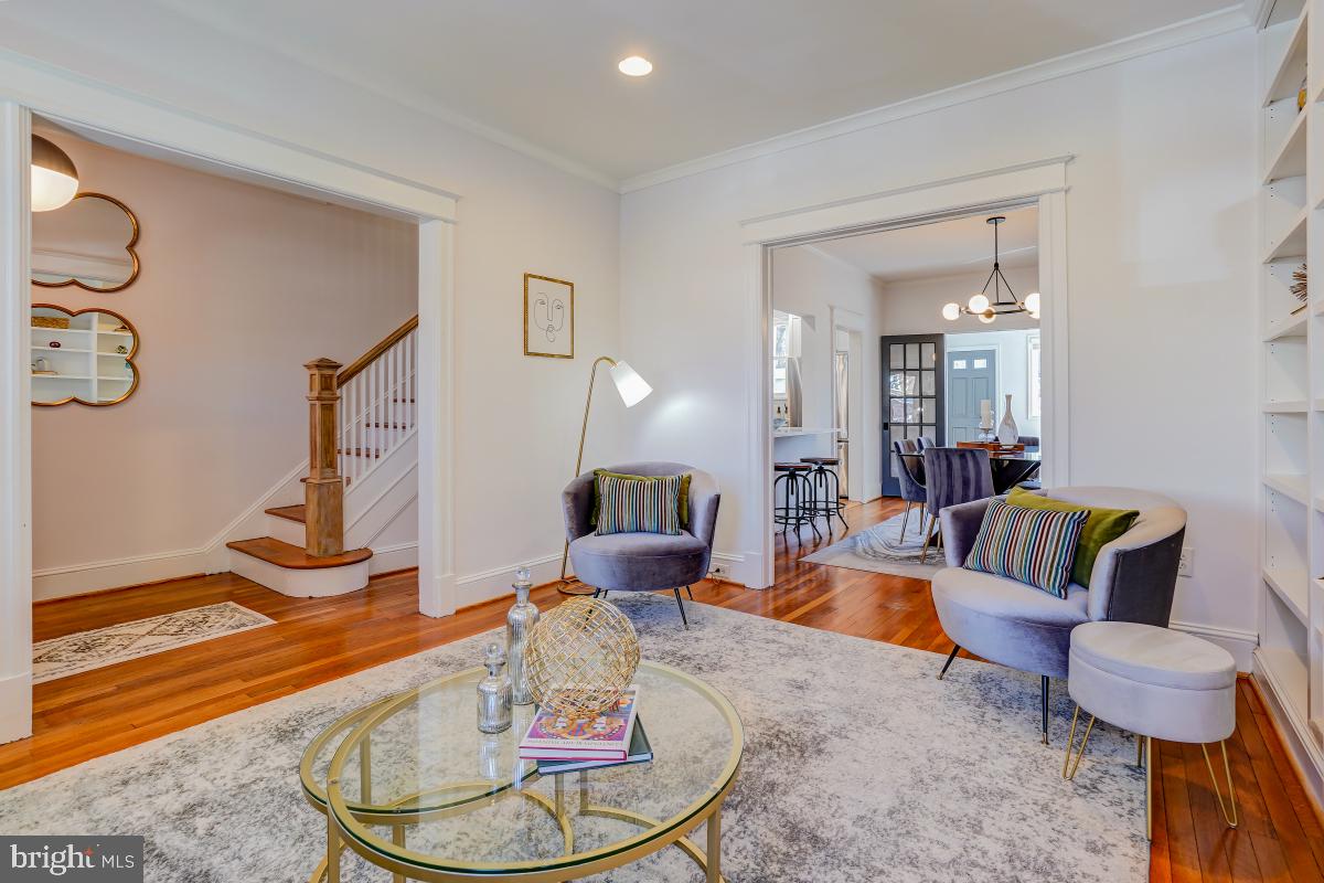 4914 Illinois Ave NW