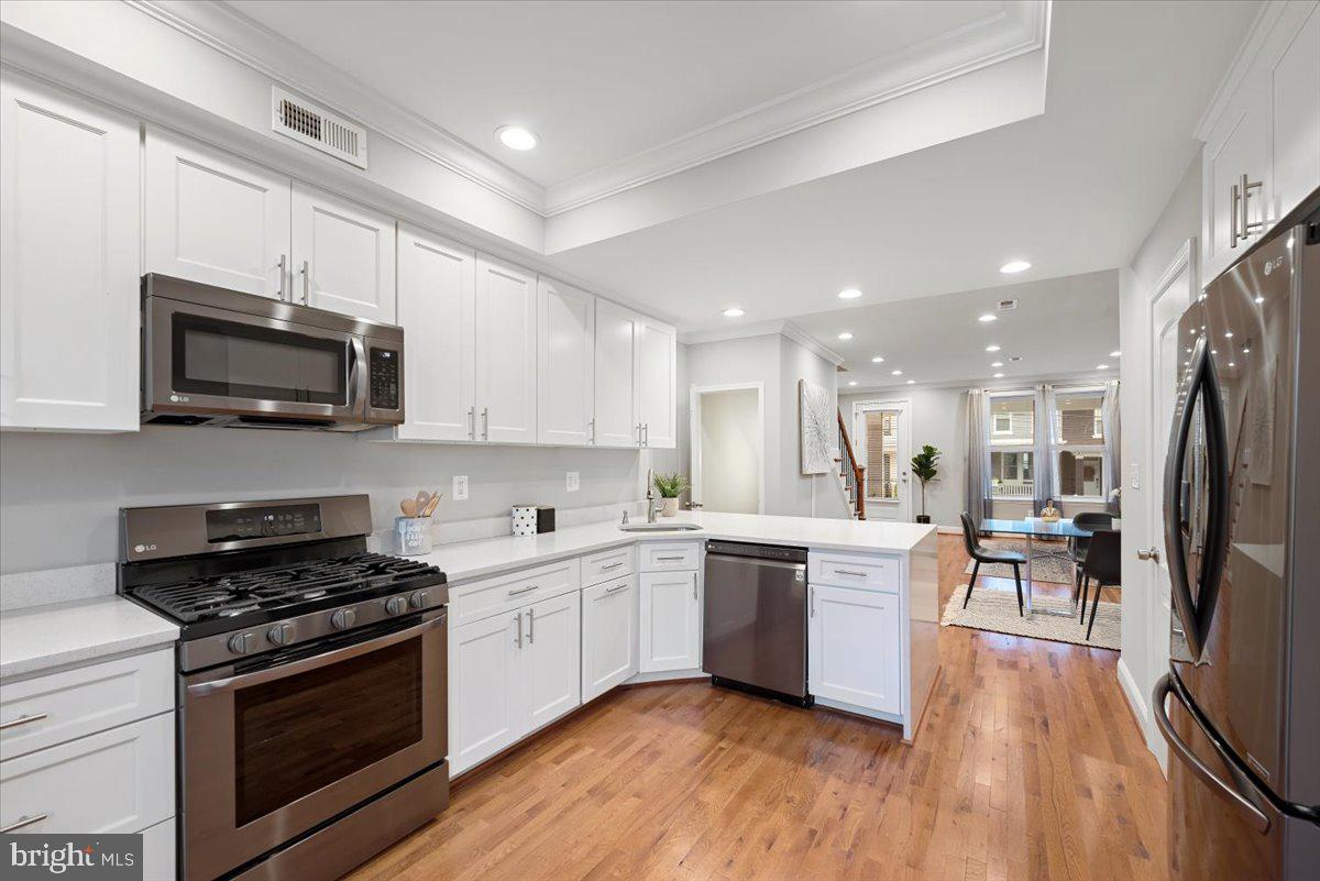 5003 7th Pl NW