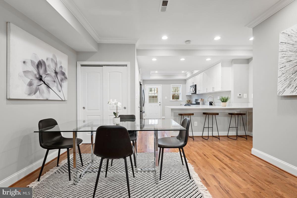 5003 7th Pl NW