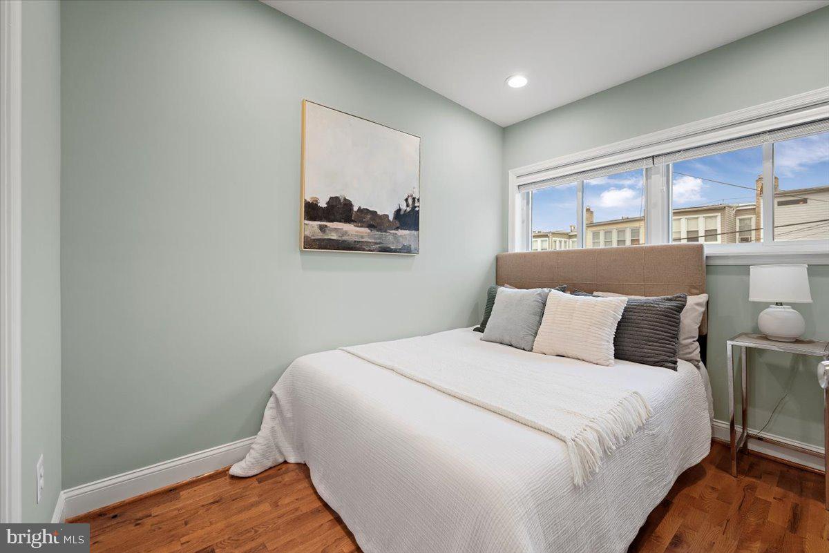 5003 7th Pl NW