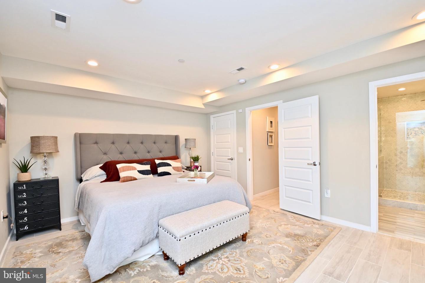 3911 Kansas Ave NW #1