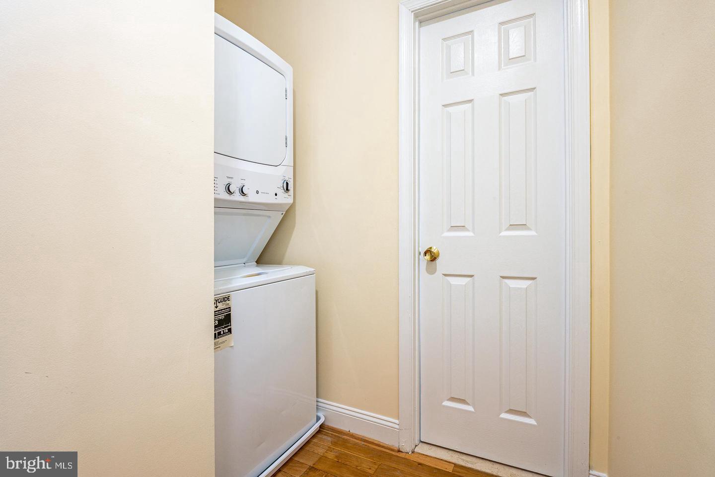 1439 G St NE