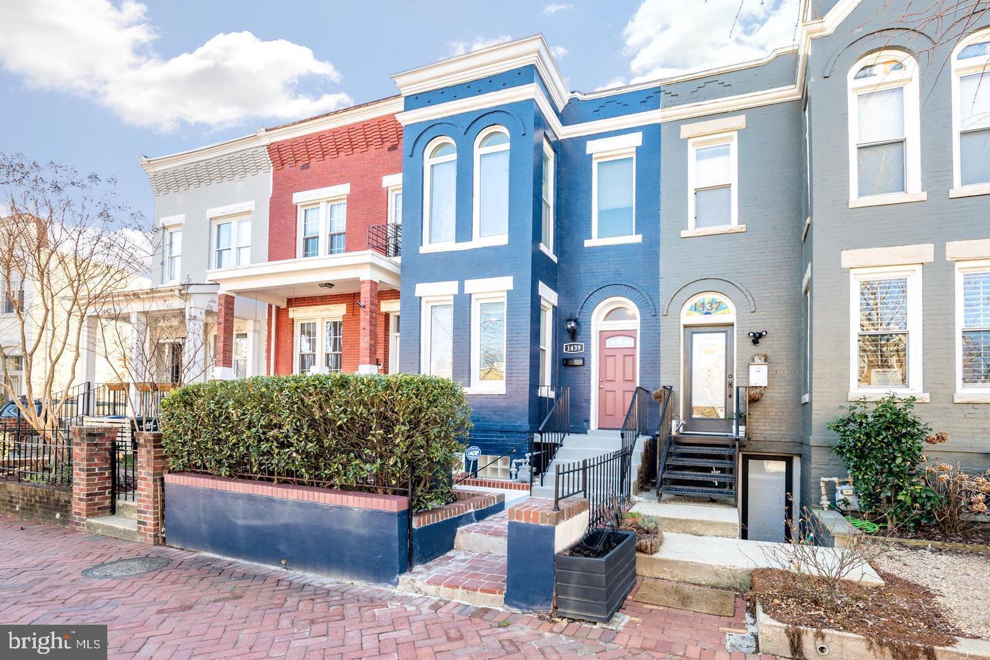 1439 G St NE