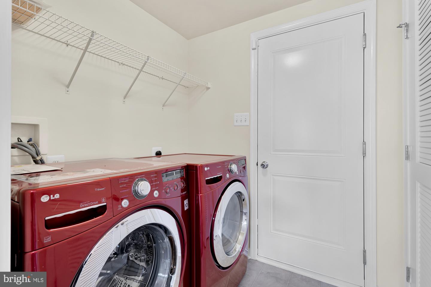 3709 Commodore Joshua Barney Dr NE