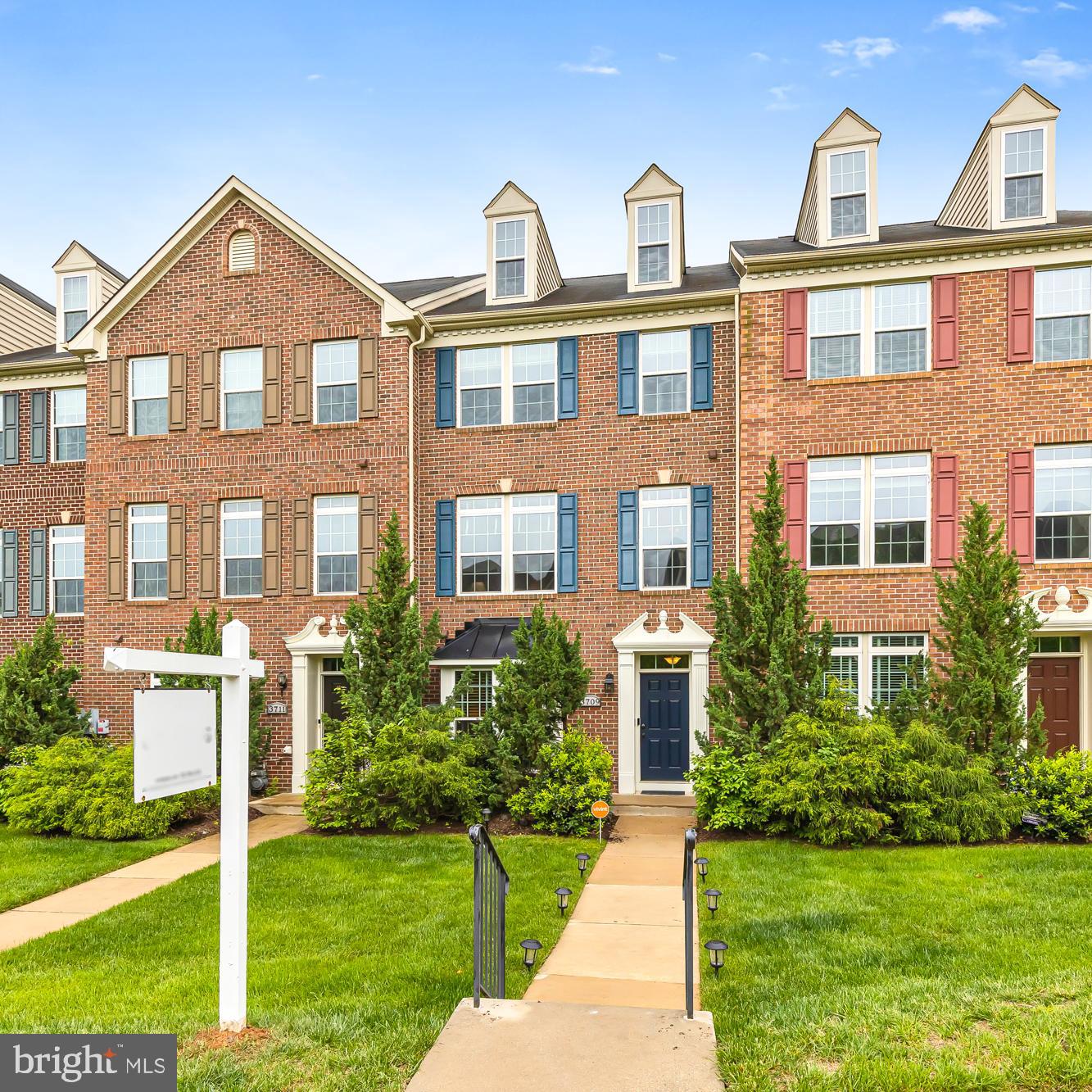 3709 Commodore Joshua Barney Dr NE