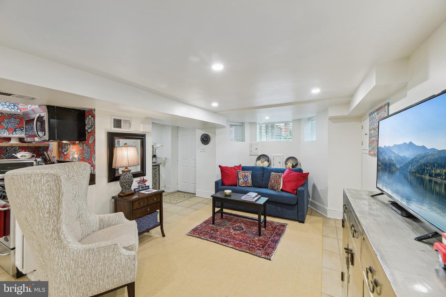 113 13th St SE