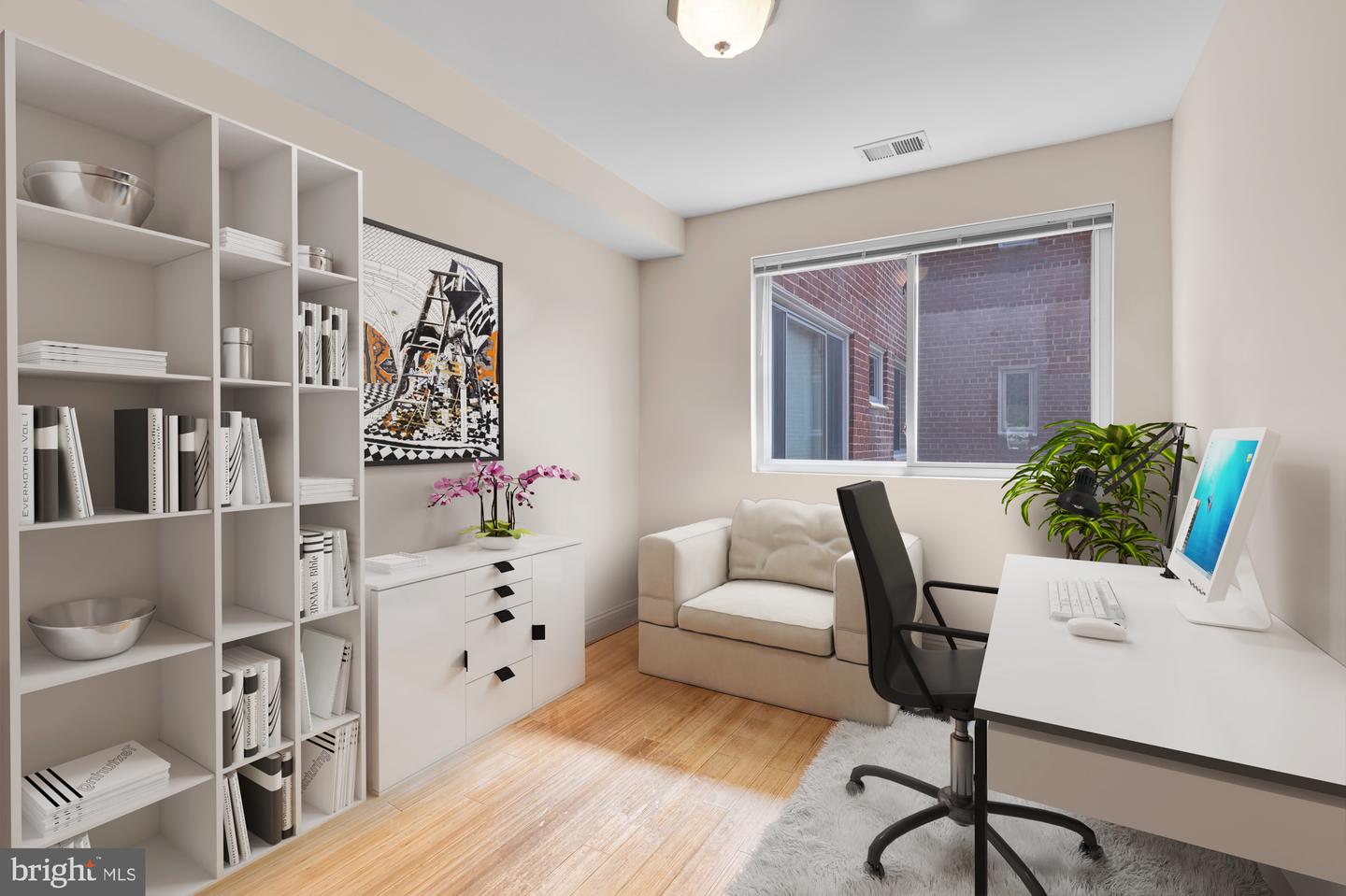 804 Taylor St NW #201