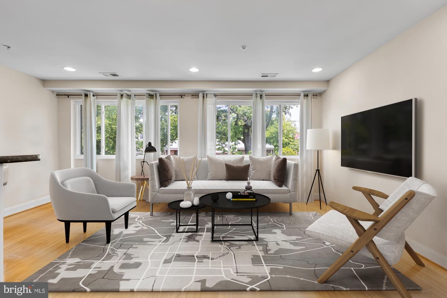 804 Taylor St NW #201