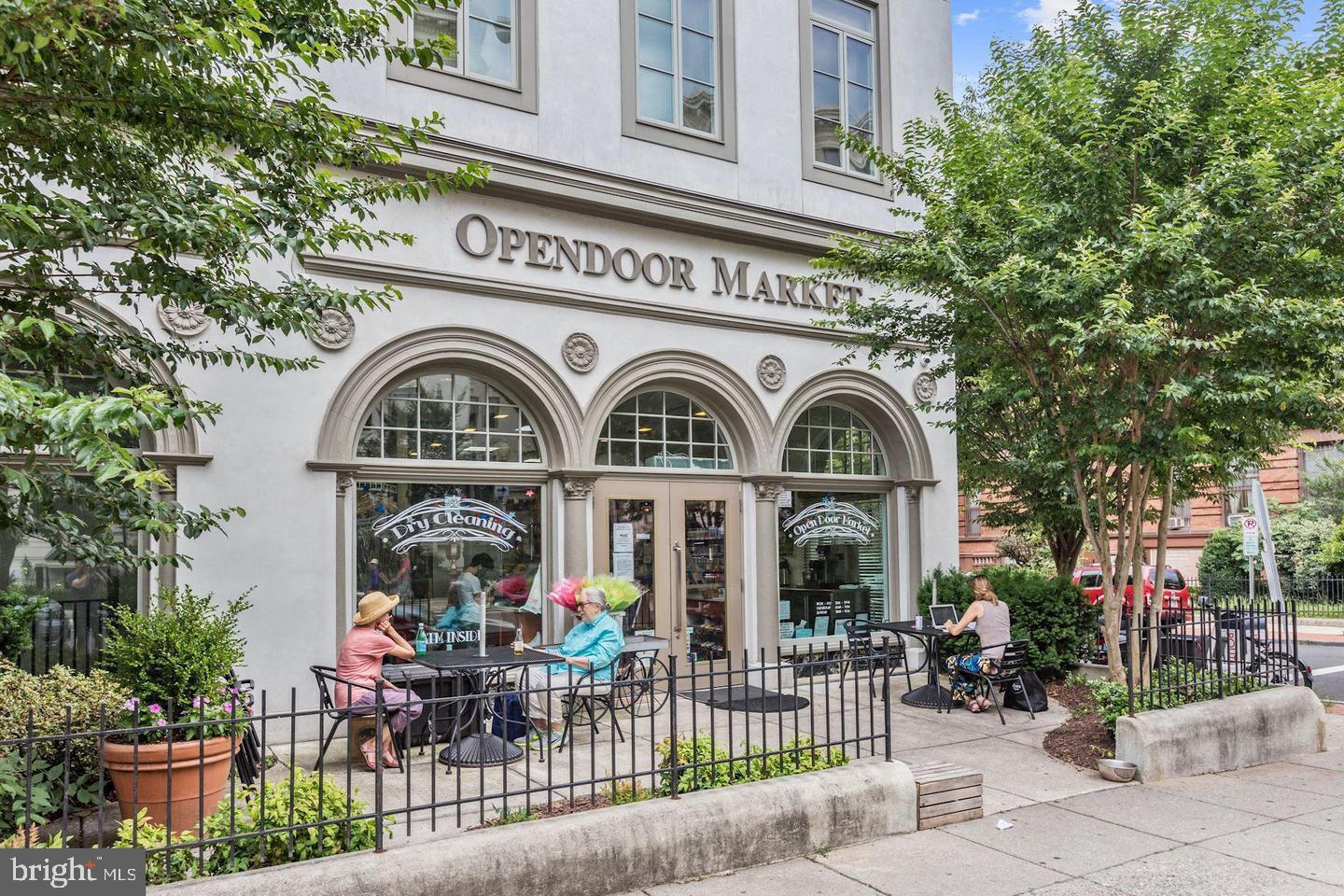 1975 Biltmore St NW #3