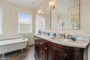 135 Duddington Pl SE