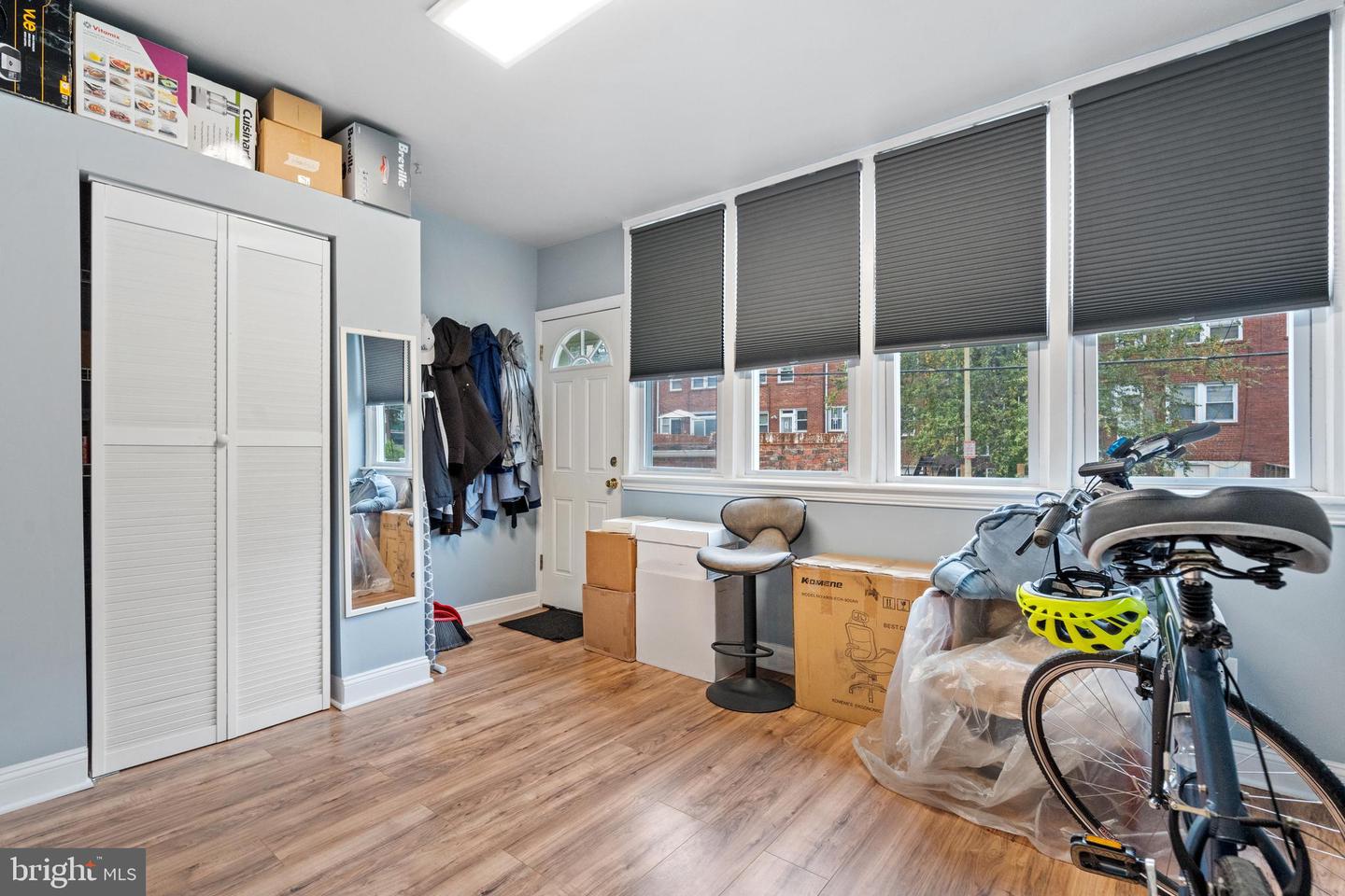 414 23rd Pl NE
