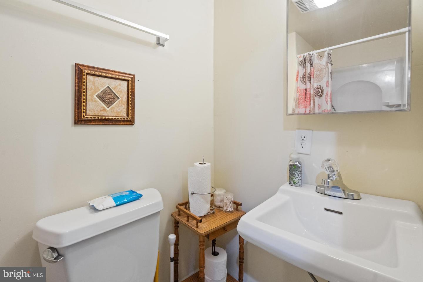 414 23rd Pl NE