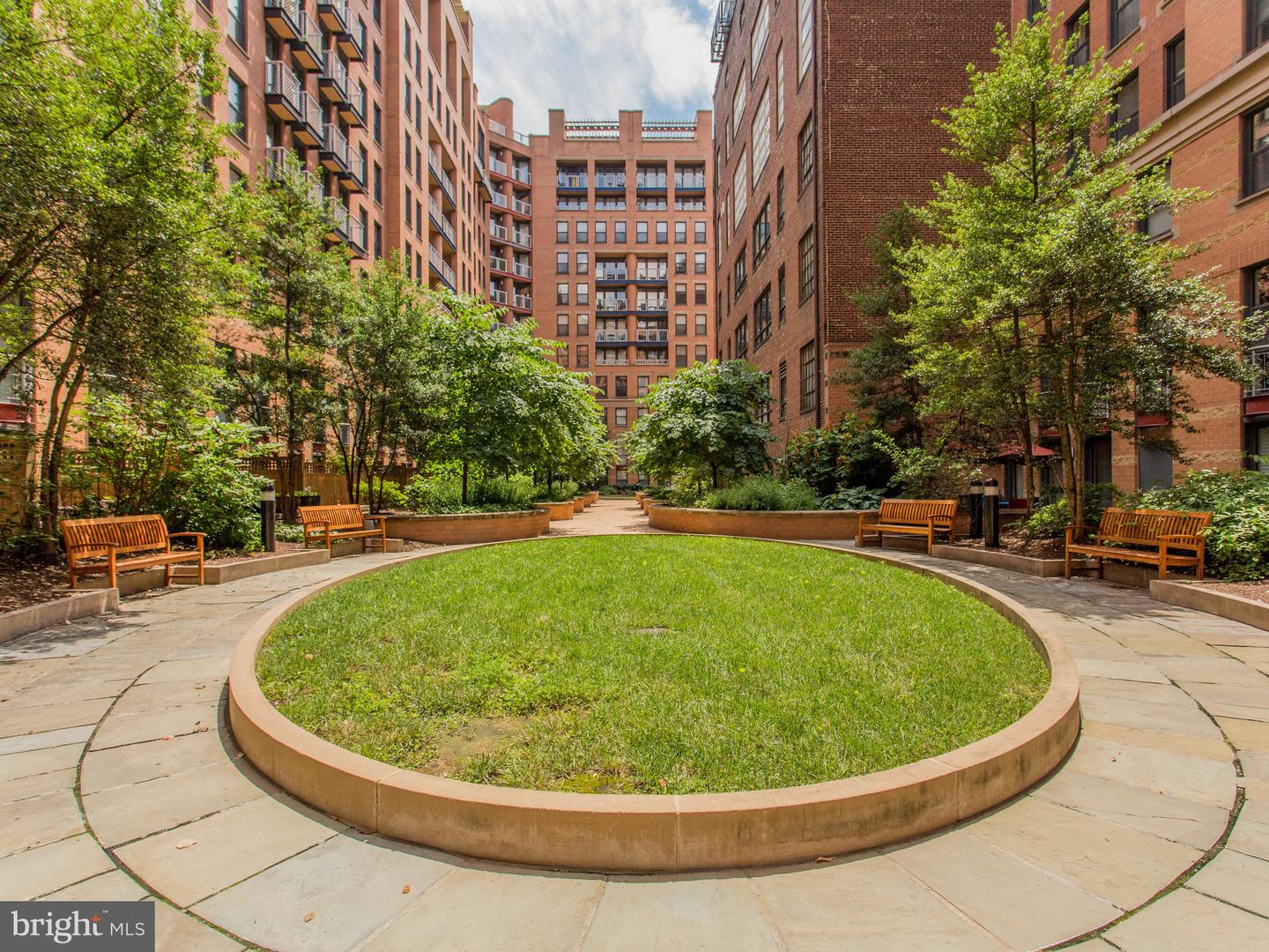 631 D St NW #642