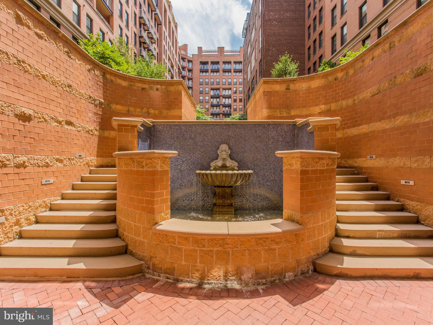 631 D St NW #642