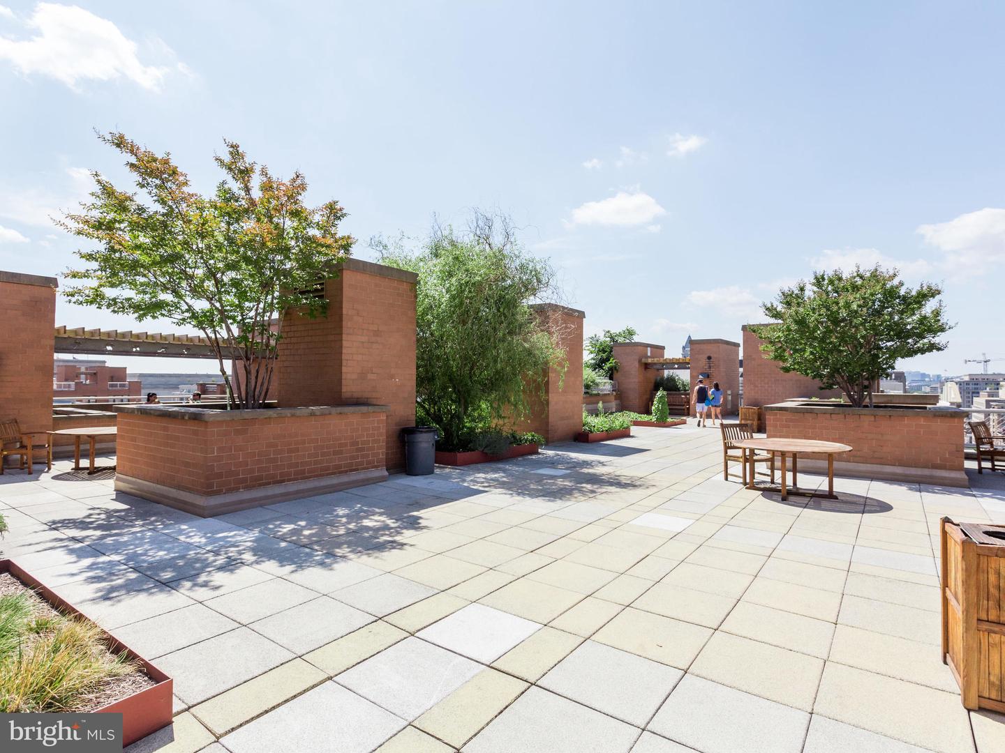 631 D St NW #642