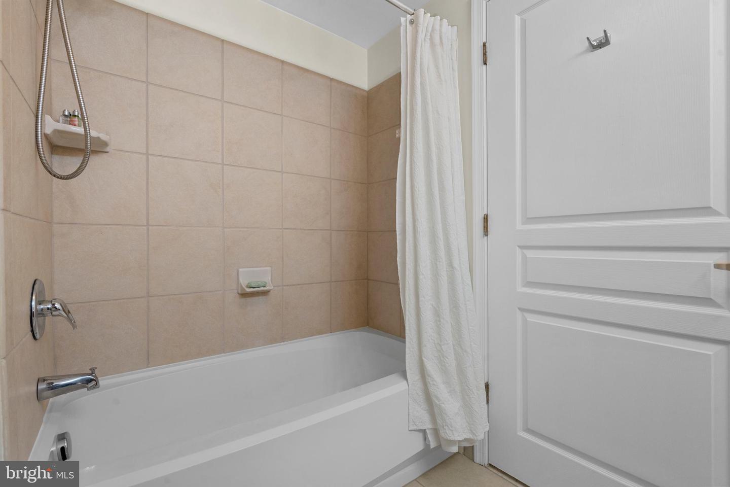 631 D St NW #642