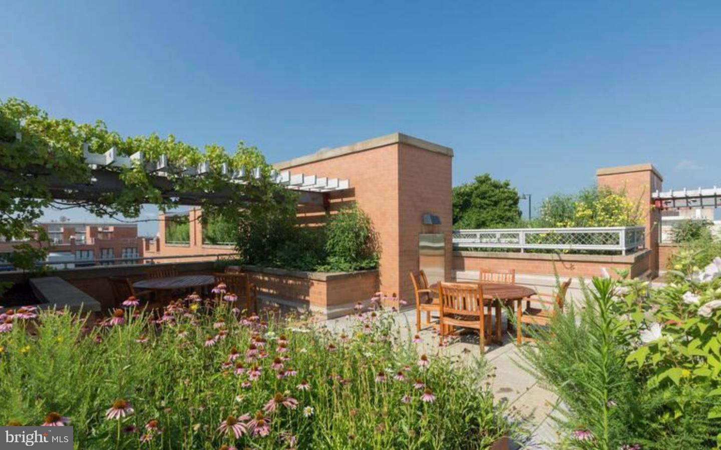 631 D St NW #642