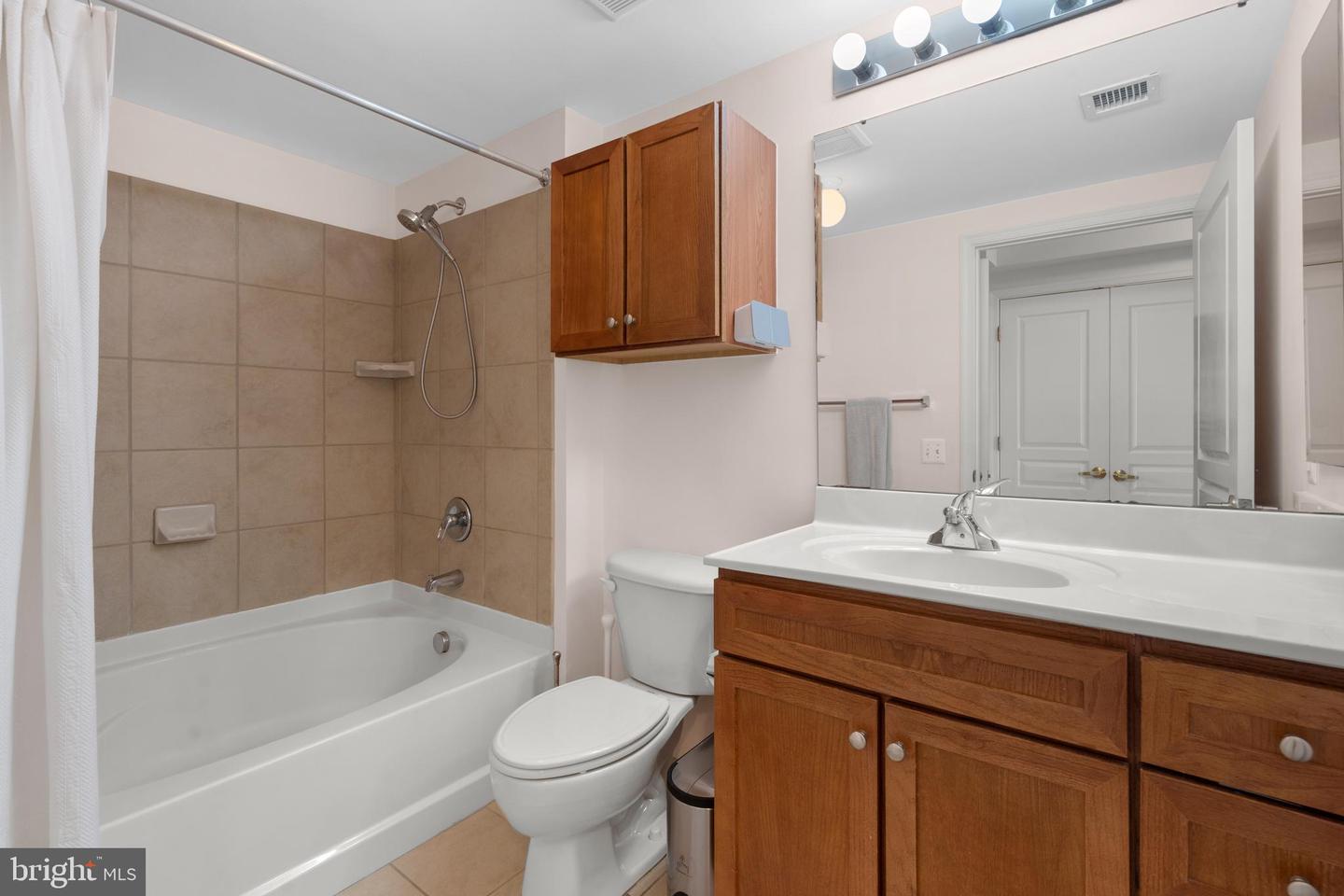 631 D St NW #642