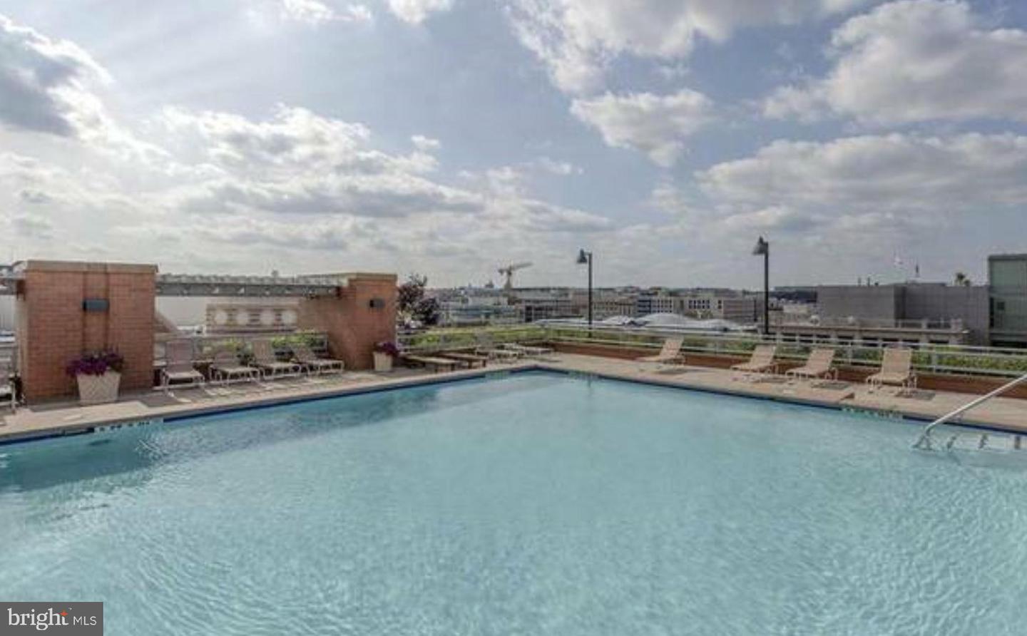 631 D St NW #642