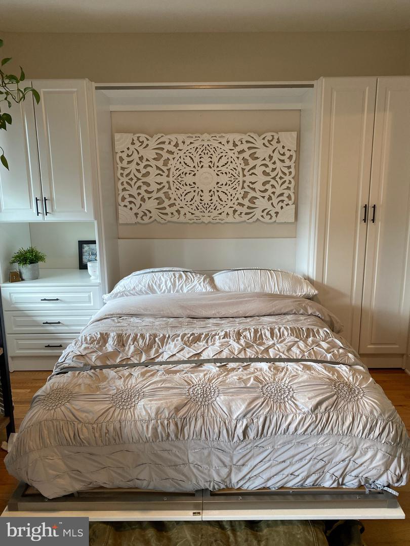 611 M St NE #4