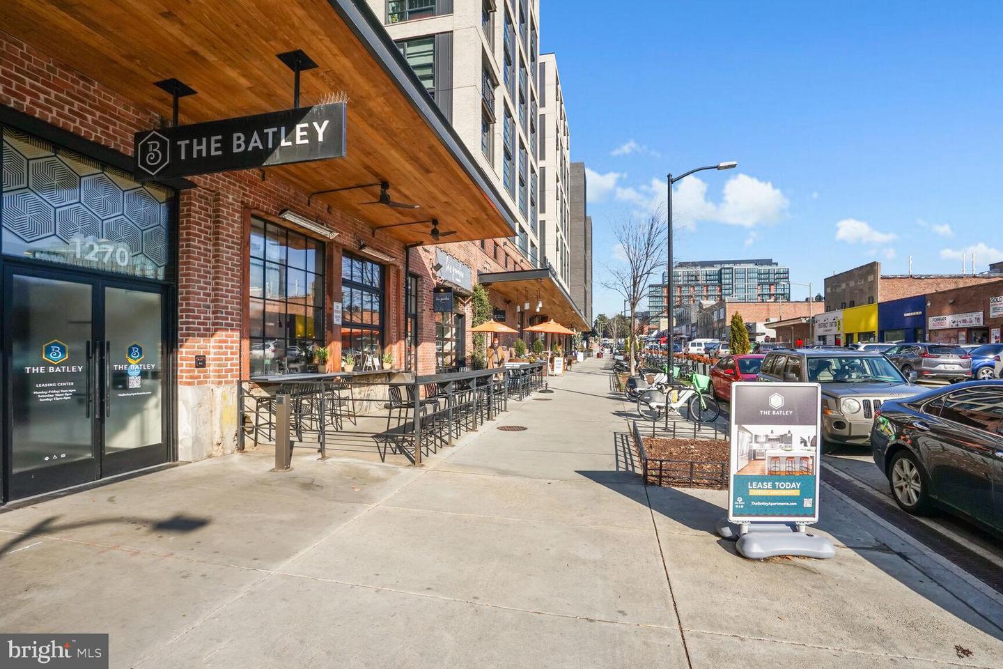 611 M St NE #4