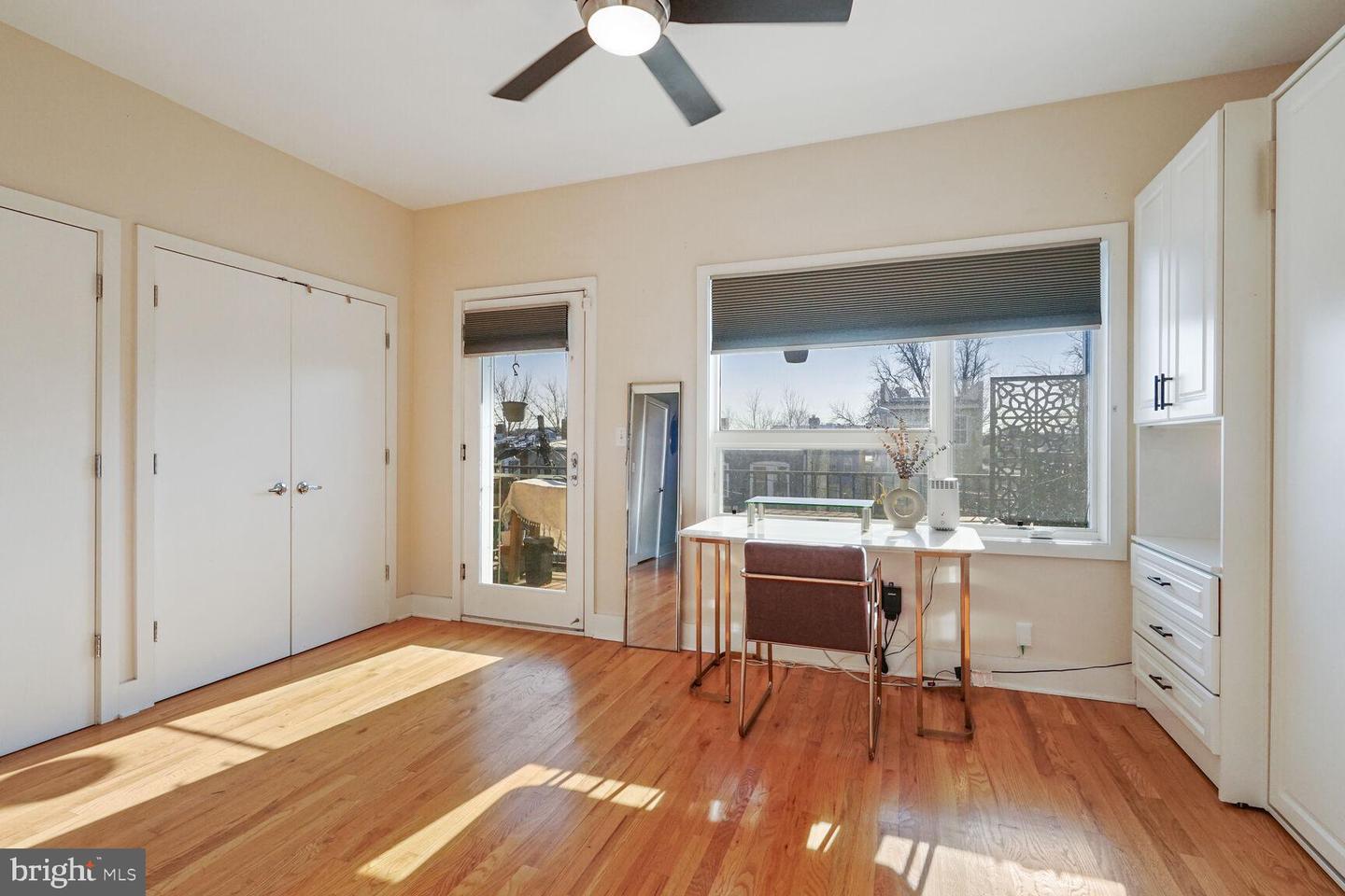611 M St NE #4