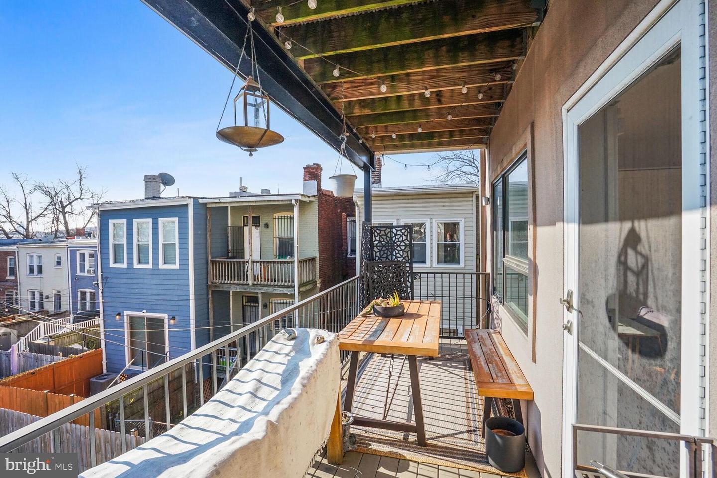 611 M St NE #4