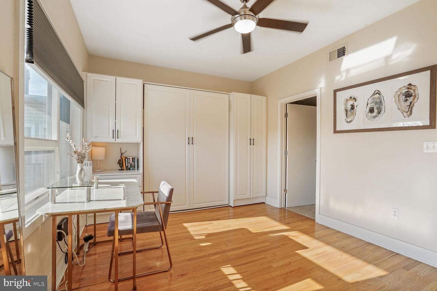 611 M St NE #4