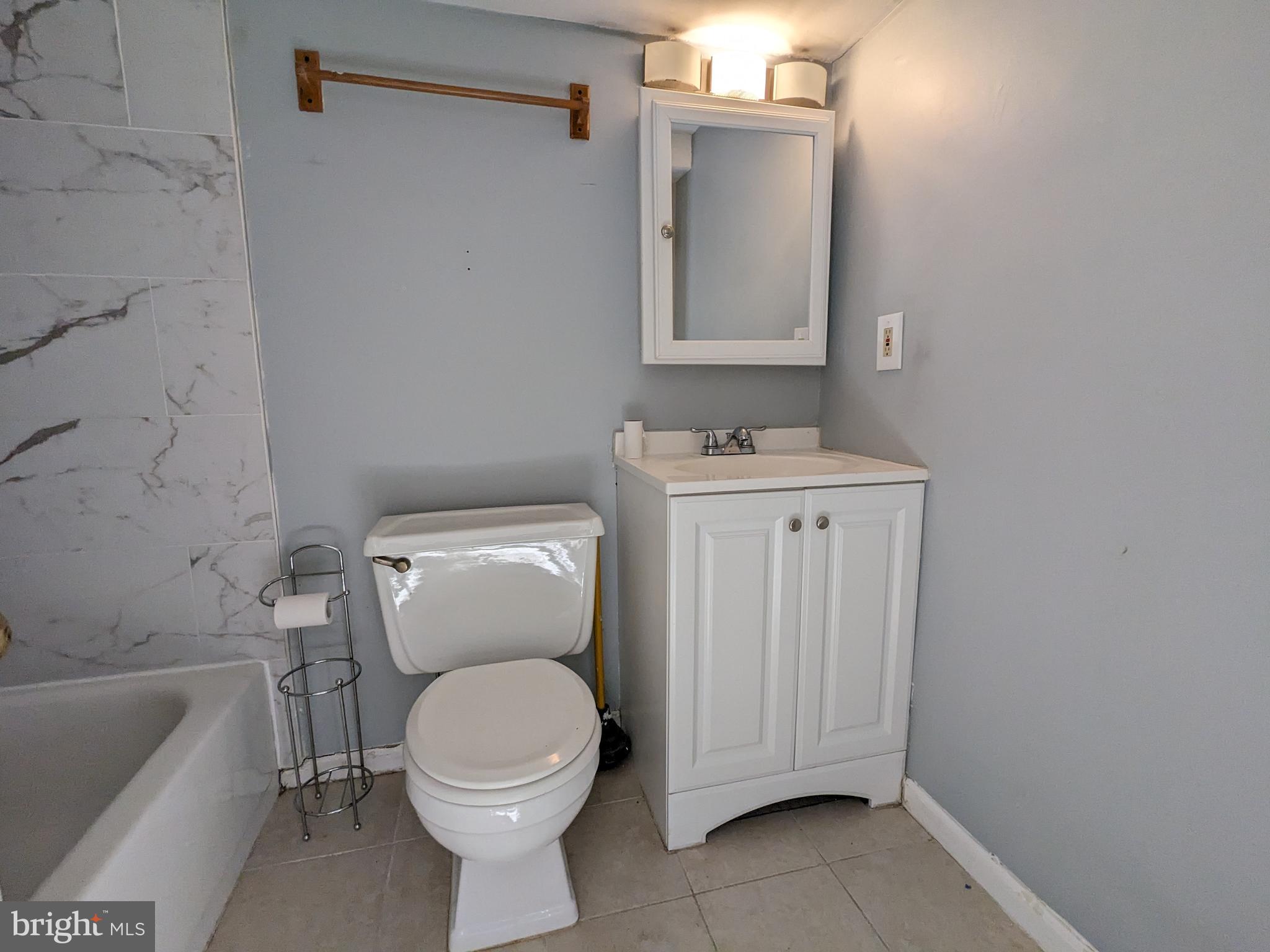 1523 Pennsylvania Ave SE #2