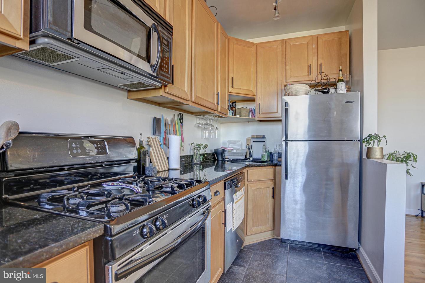1815 A St SE #302