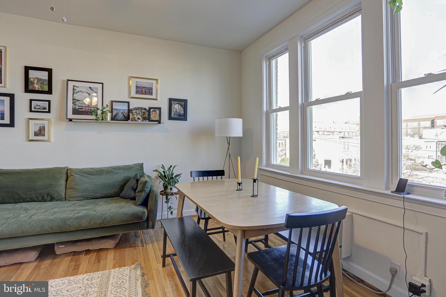 1815 A St SE #302