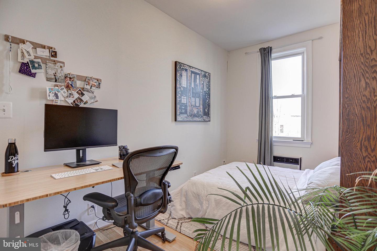 1815 A St SE #302