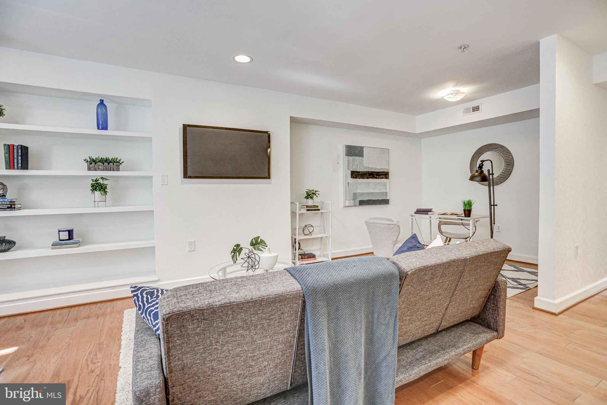 1421 Chapin St NW #1