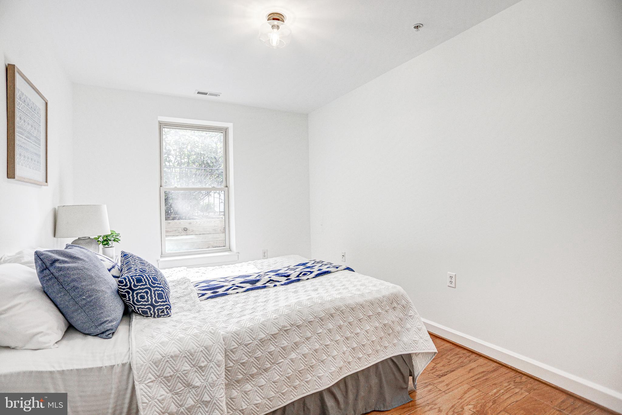 1421 Chapin St NW #1