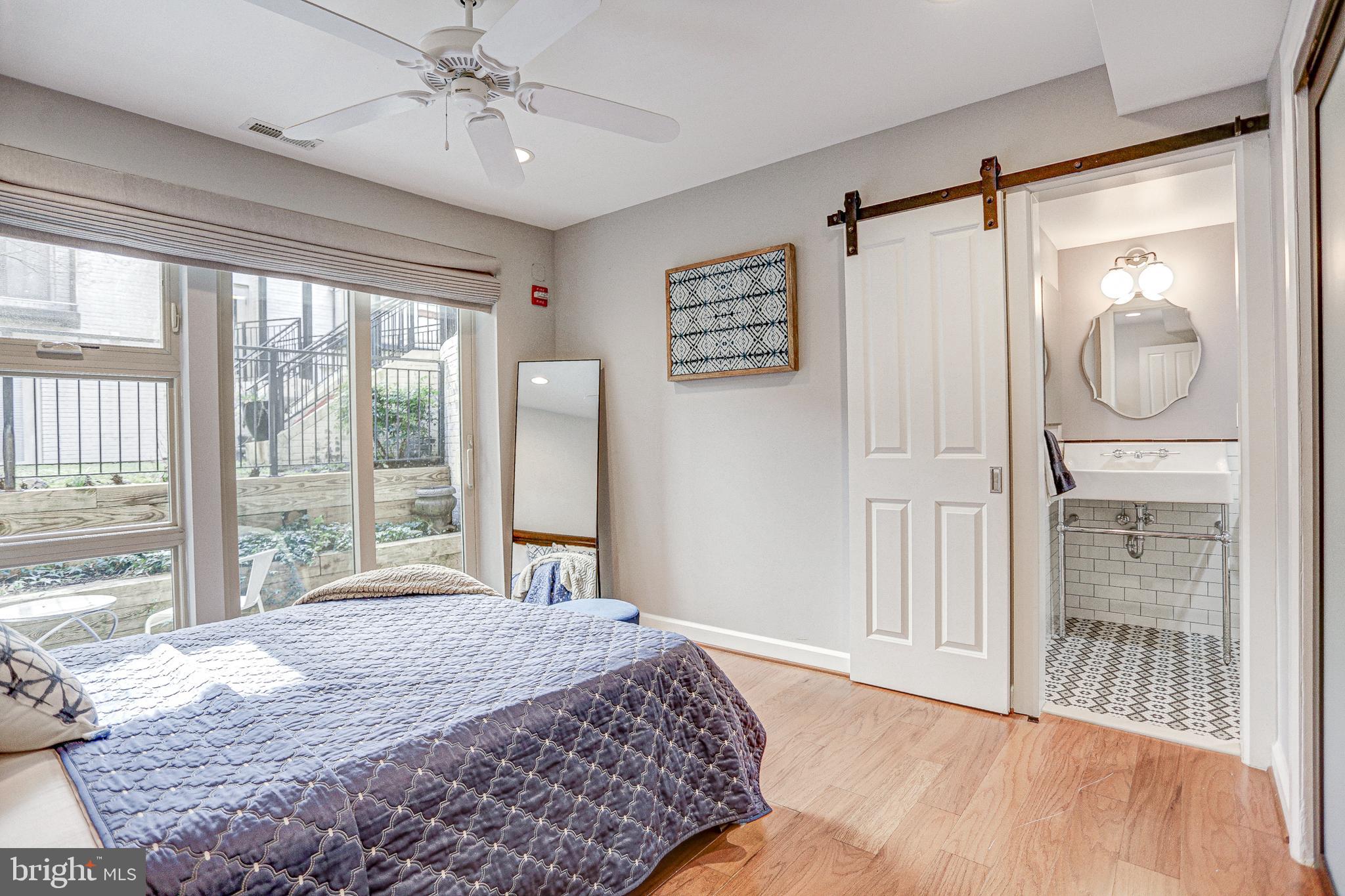 1421 Chapin St NW #1