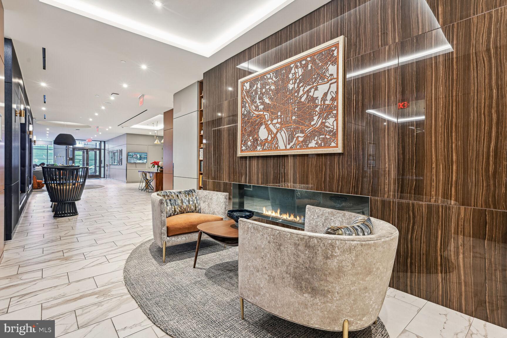 1211 van St SE #1212