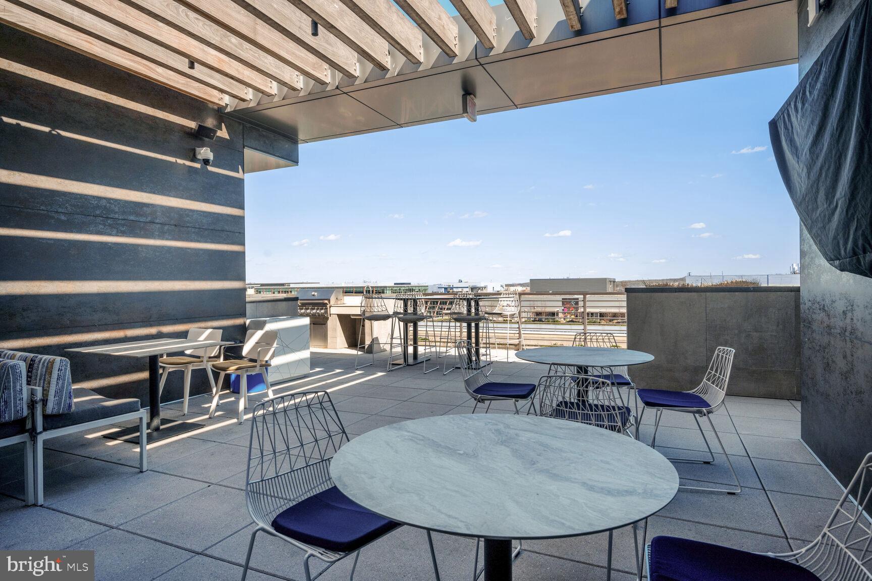 1211 van St SE #1212