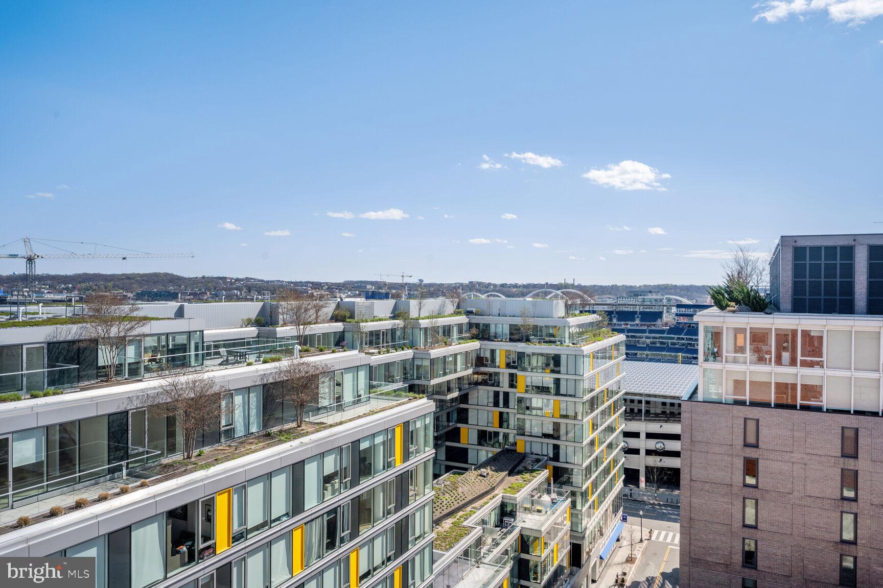 1211 van St SE #1212