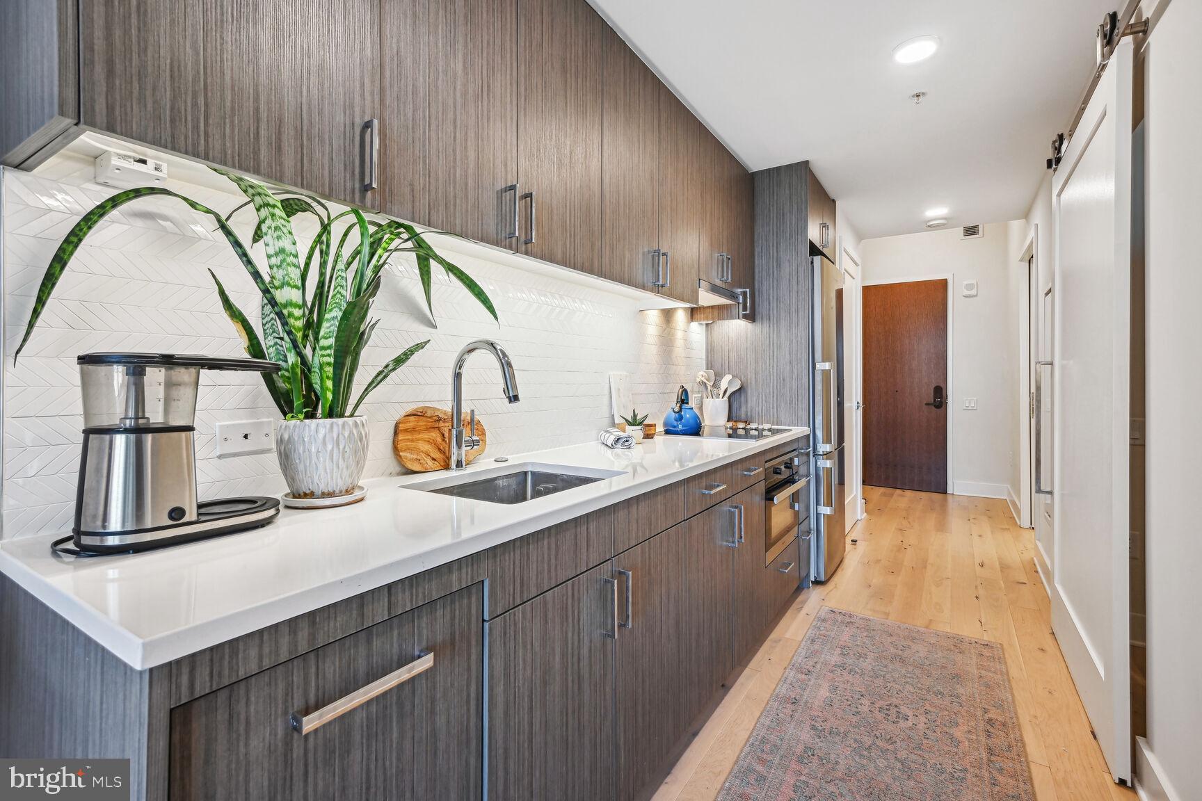 1211 van St SE #1212