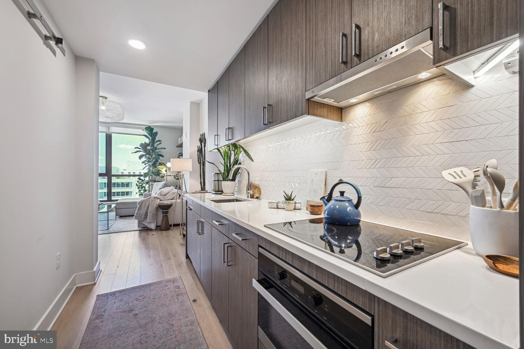 1211 van St SE #1212