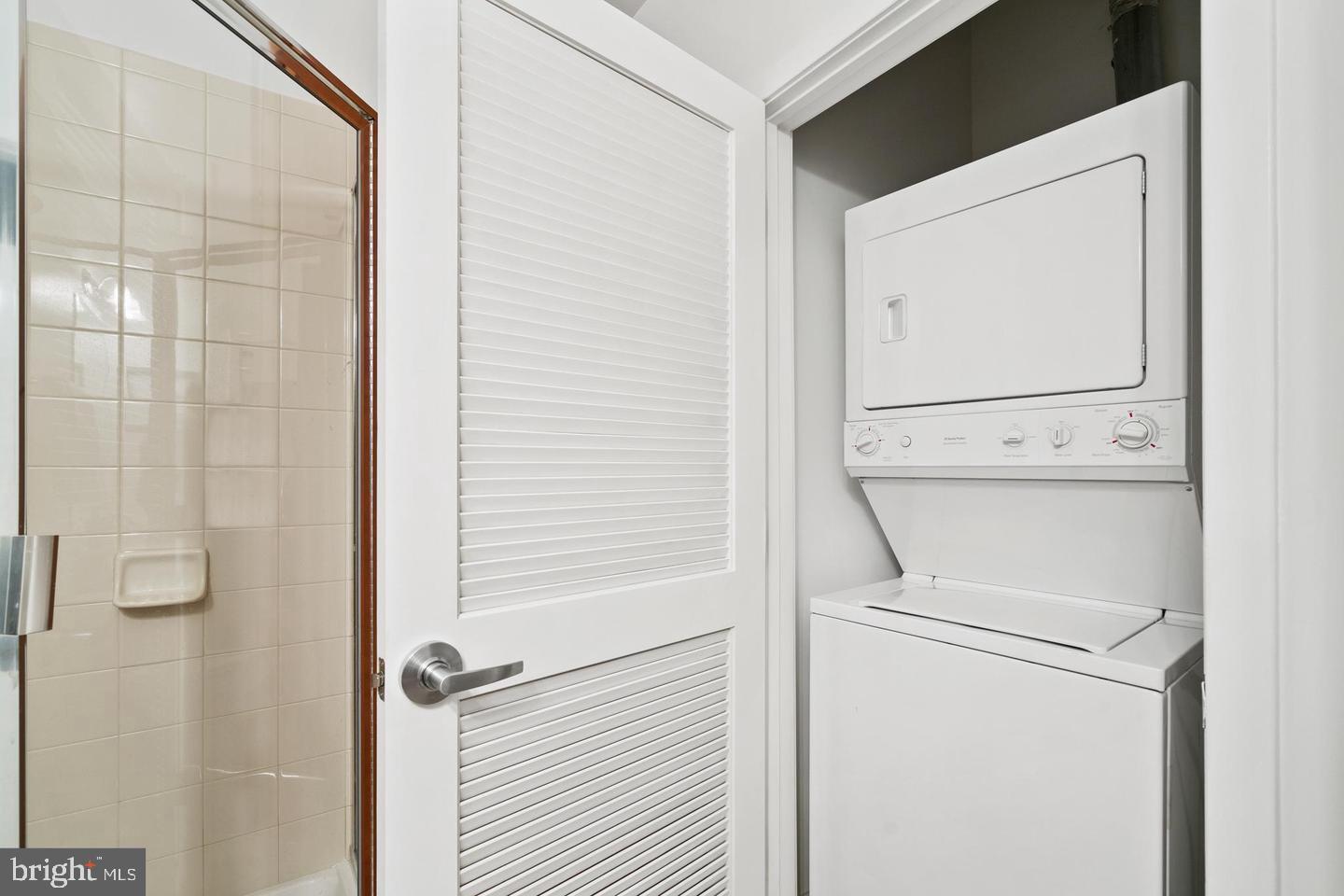 1001 L St NW #103