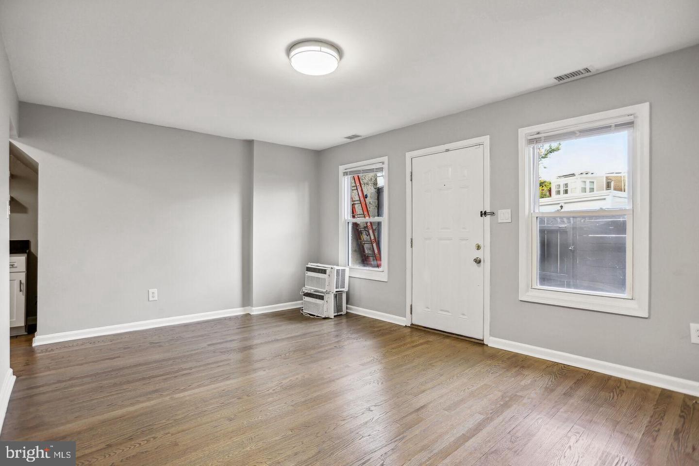 1507 Freedom Way SE #1