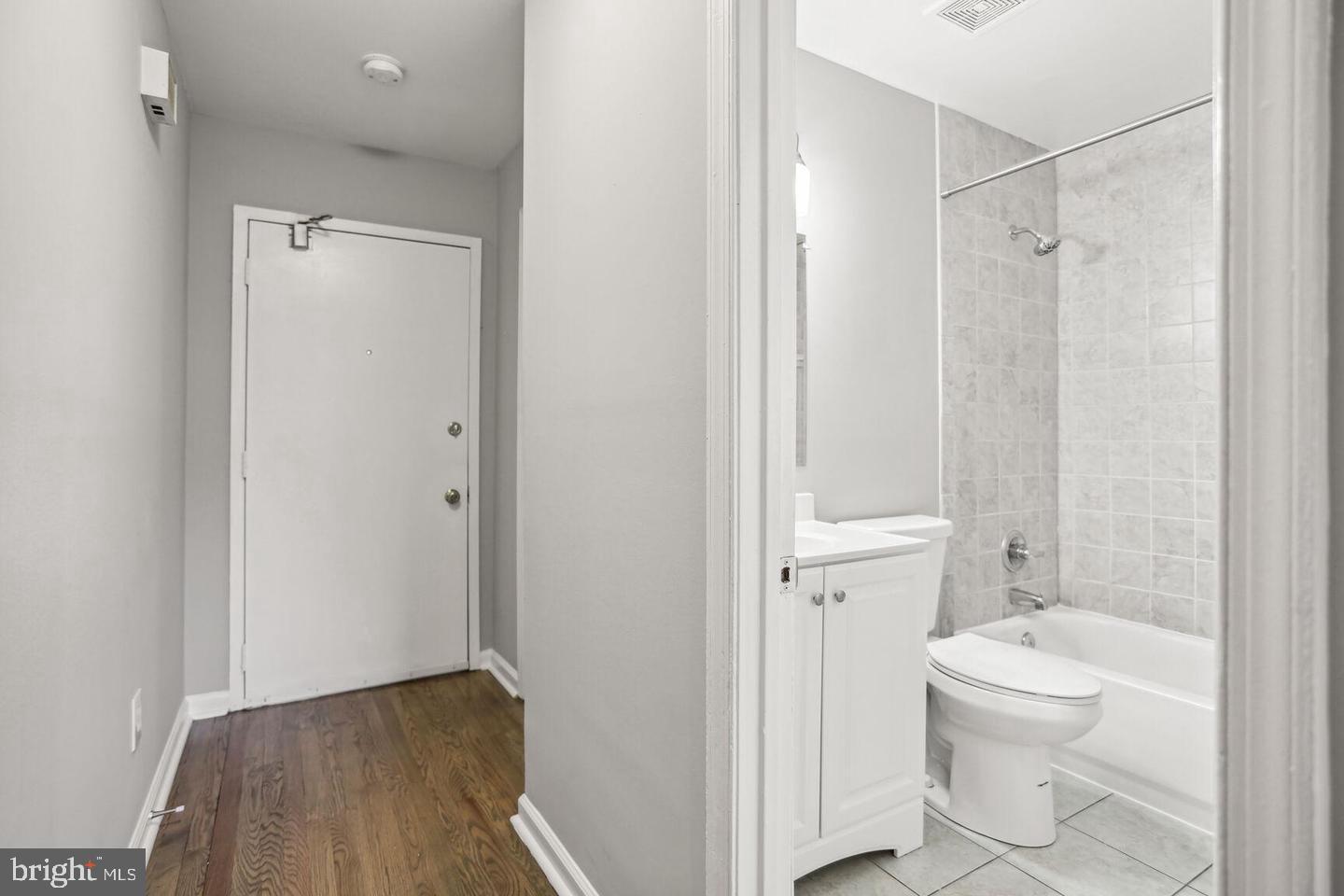 1507 Freedom Way SE #1