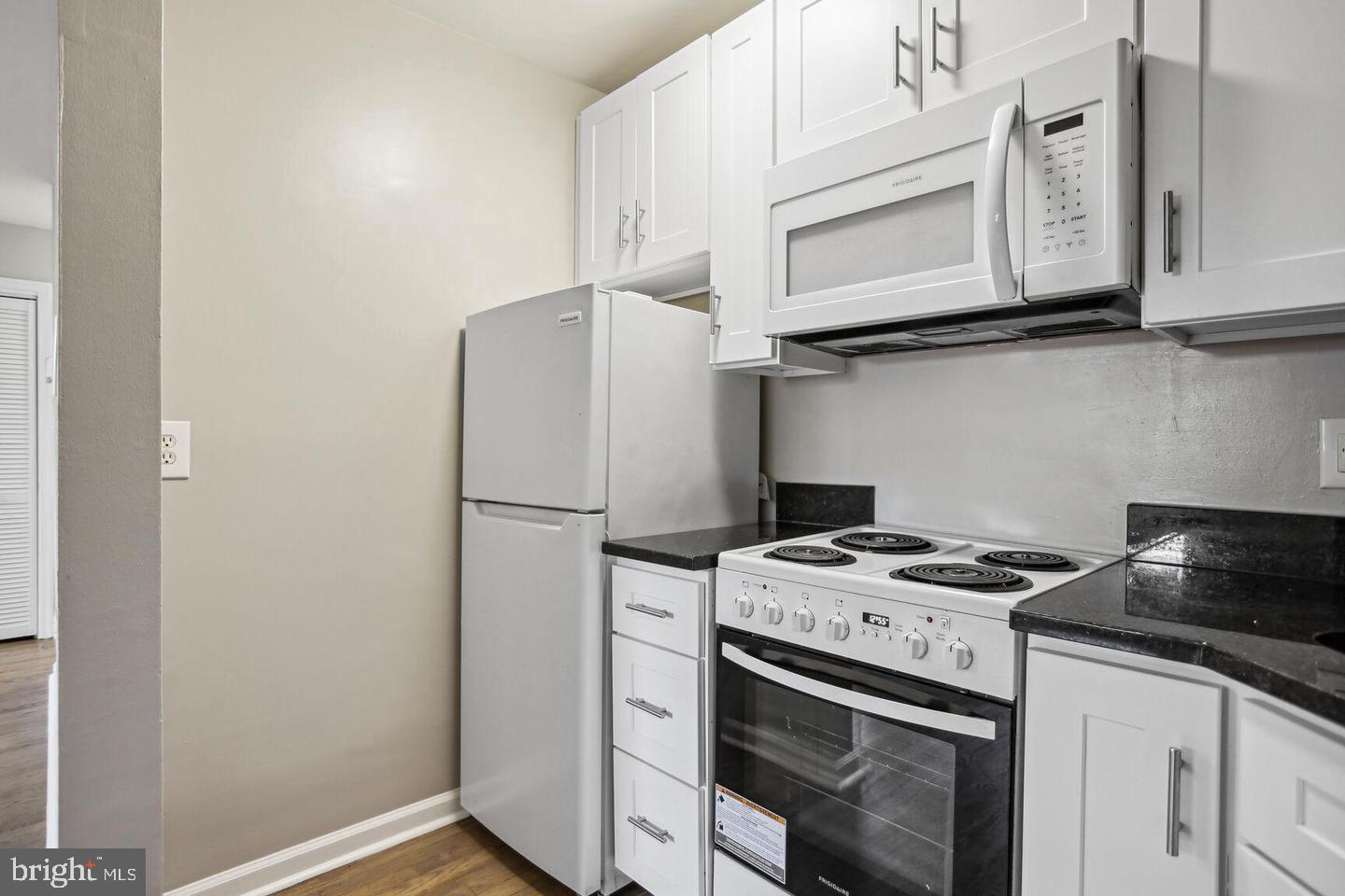 1507 Freedom Way SE #1