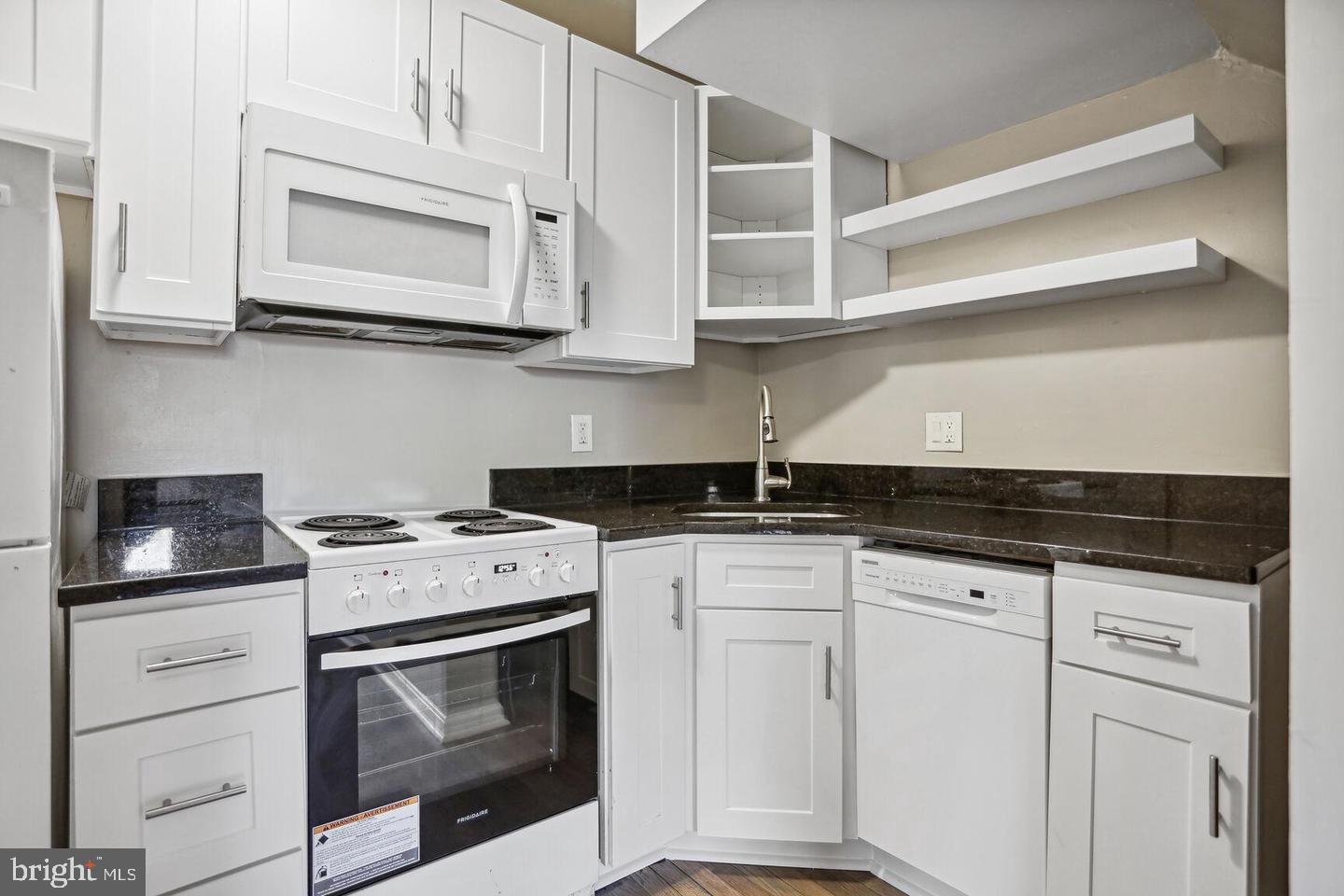 1507 Freedom Way SE #1