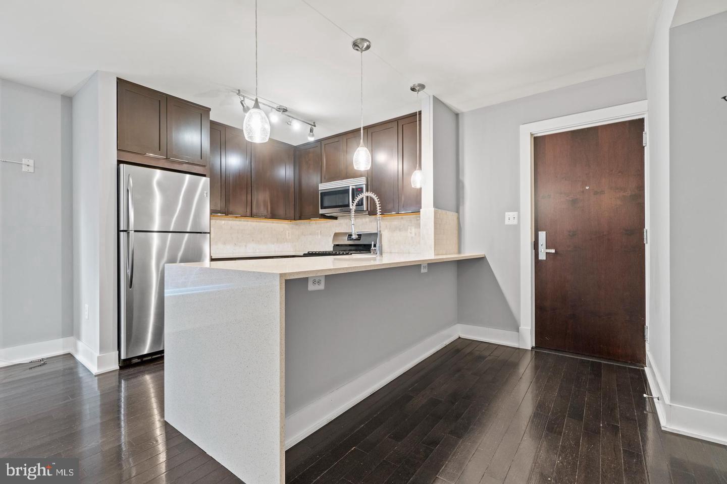 626 Independence Ave SE #105