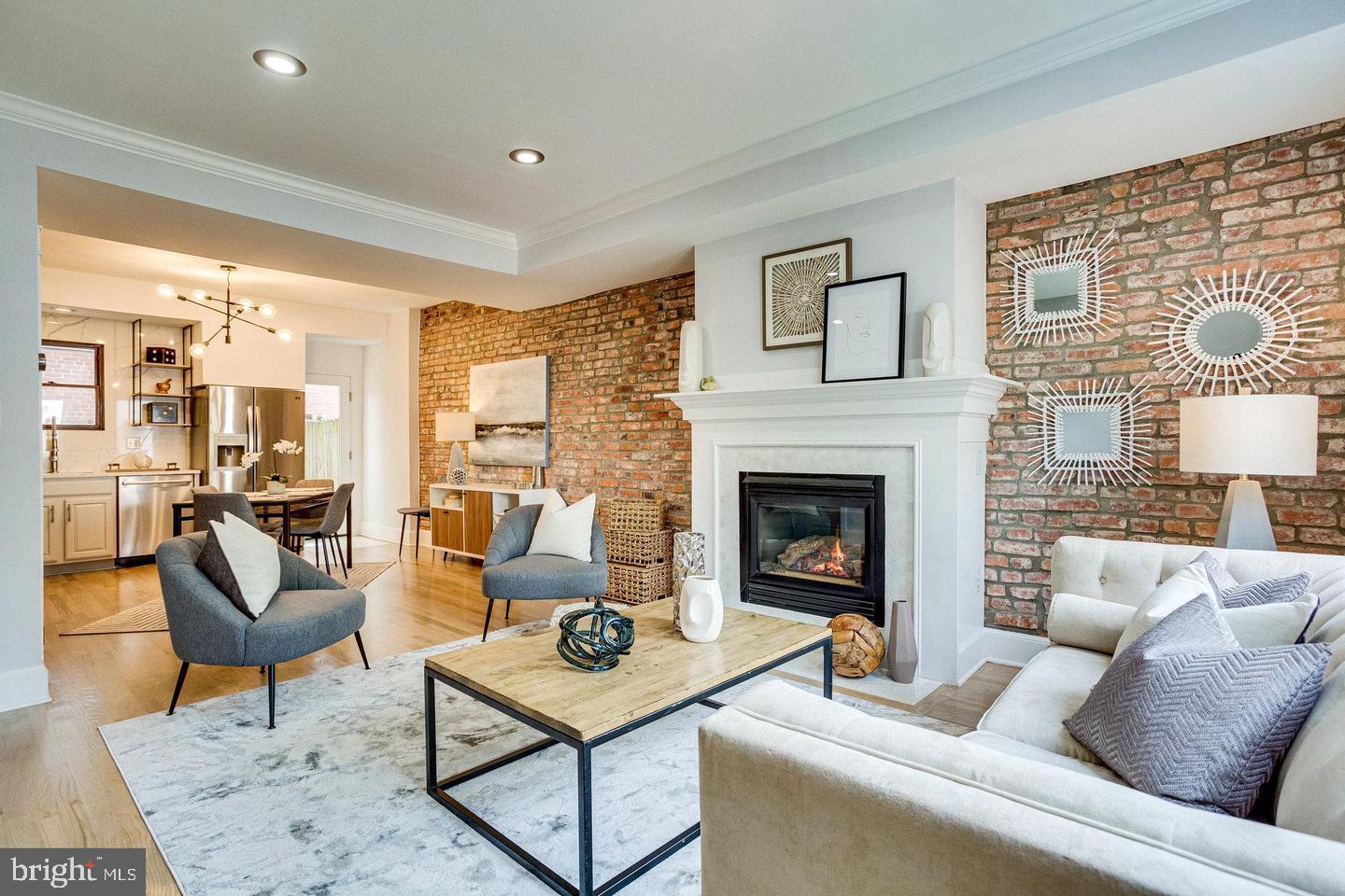 1505 CONSTITUTION AVE NE