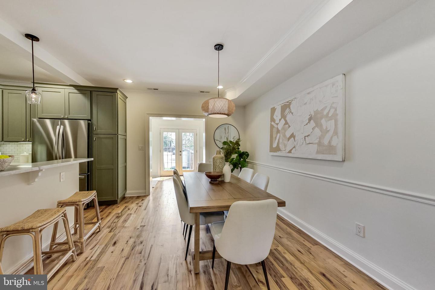 420 17th St SE